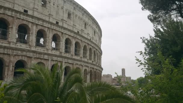 Enorme Colosseo Azione Monumento Più Antico Alto Irrisolto Accanto Alle — Video Stock