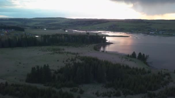 Çarpık Nehirli Dramatik Gündoğumu Gökyüzü Manzara Manzarası Şarjör Güzel Doğa — Stok video