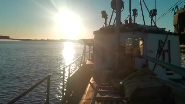 Sea Boat Trip Clip Large Floating Boat Sun Shining Brightly — Stock Video