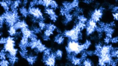 Donmuş bir pencerede müthiş bir kış deseni. Hareket. Cam üzerinde harika kar taneleri