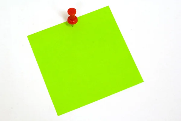 Nota adesiva verde isolata sul bianco — Foto Stock