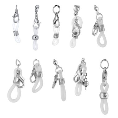 Mücevher zinciri ve bilezikler için gümüş bir kilit seti. Beyazda izole edilmiş tasarımcılar ve yerleşimler için