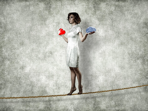 Девушка на веревке
