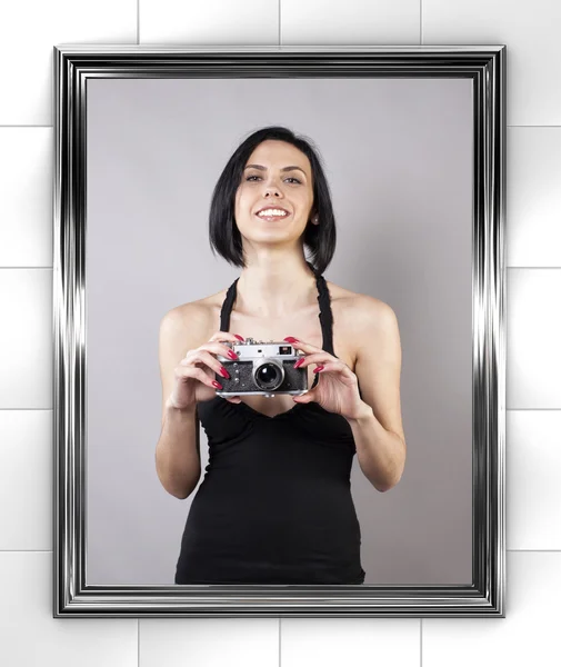 Girl with camera — Stock Photo, Image