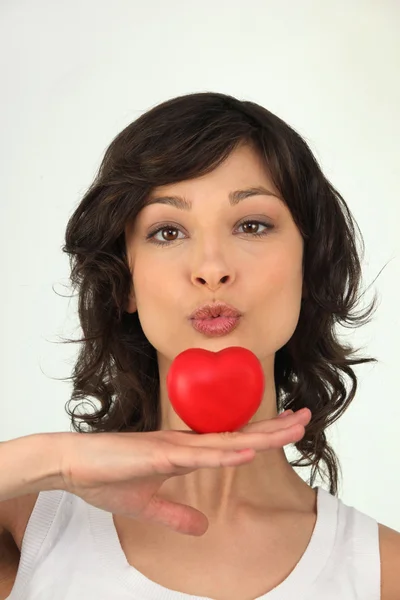 Csók a szív nő — Stock Fotó