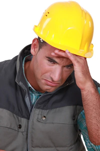 Trabajador de la construcción llorando — Foto de Stock