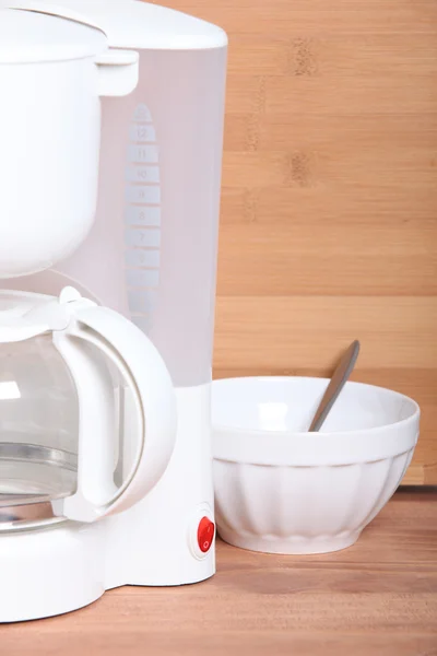 Coffee machine and bowl — Stock Photo, Image