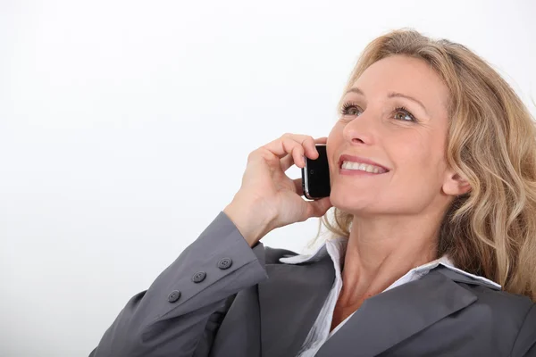 Mujer en el teléfono — Foto de Stock