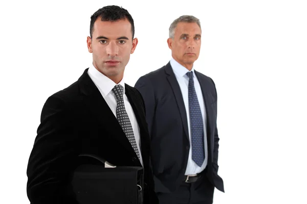 Två affärsmän poserar — Stockfoto