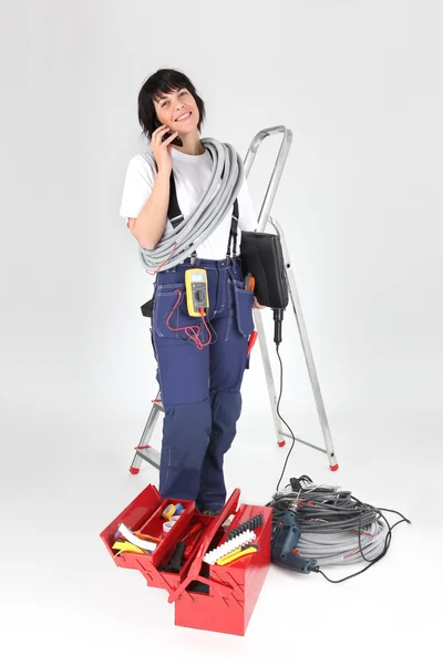 Mujer electricista con herramientas —  Fotos de Stock