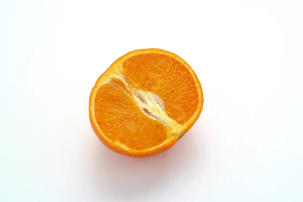半分オレンジ — ストック写真