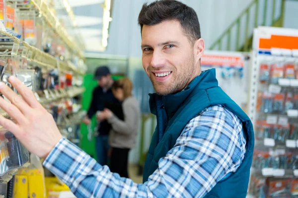 Portret Van Mens Die Winkel — Stockfoto