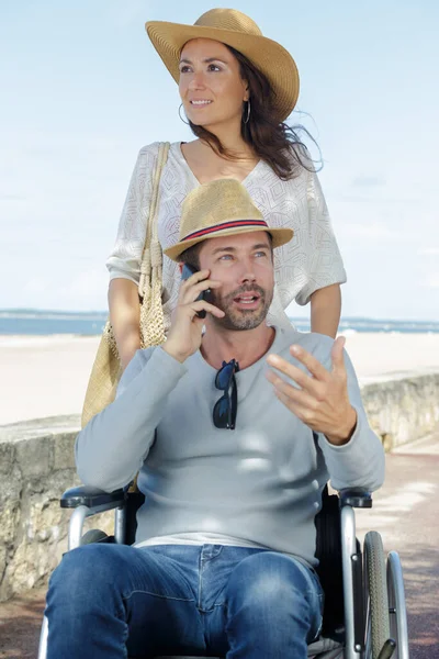 Homme Femme Handicapés Profitant Vacances Été — Photo