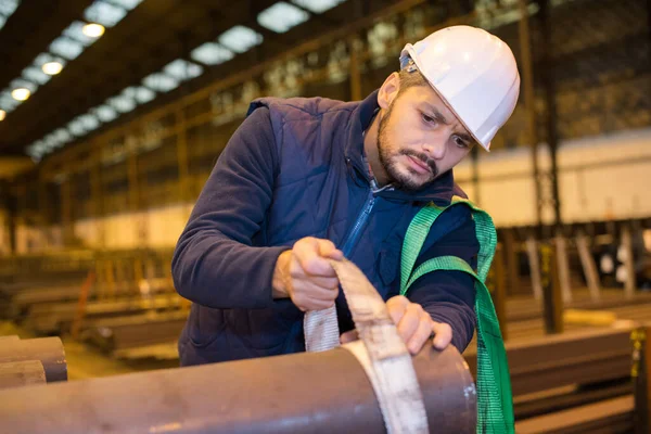 Fabriksarbetare Vid Fabrik Och Petrokemisk Fabrik — Stockfoto