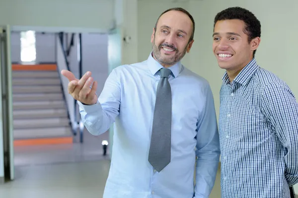 Dos Hombre Negocios Reunión Hablar —  Fotos de Stock