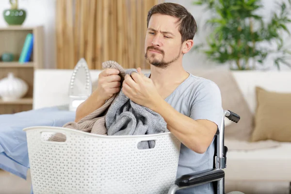 Disabled Man Wheelchair Doing Laundry — Stock Photo, Image