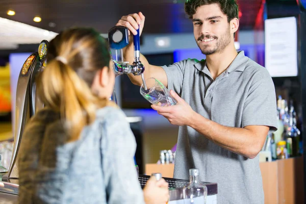 Barman Serving Beer Woman Nightclub — Stock Photo, Image