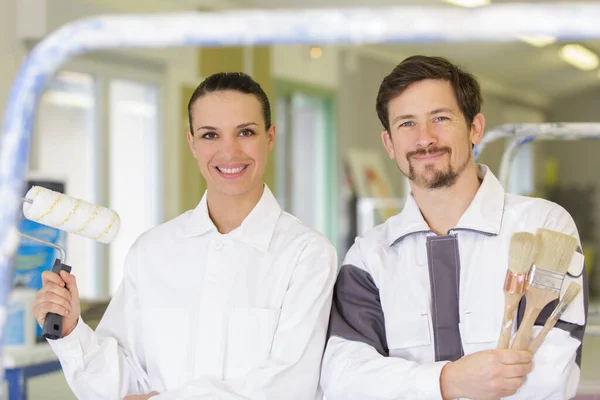 Equipo Pintura Decoración Masculina Femenina — Foto de Stock