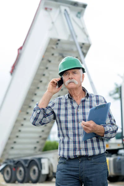 Retrato Homem Sênior Trabalhando Canteiro Obras — Fotografia de Stock