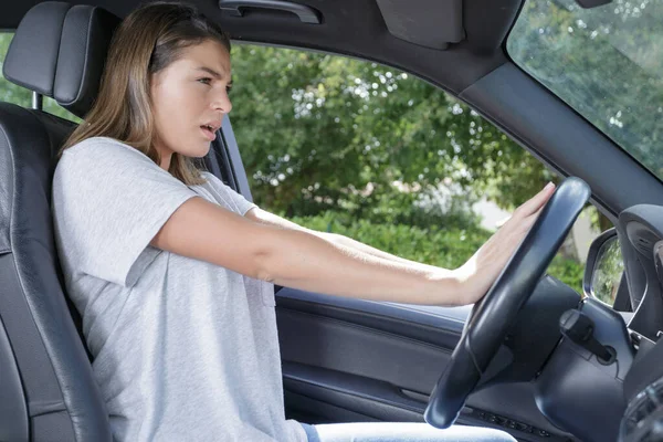 Woman Driver Pressing Her Car Horn — Stock Photo, Image