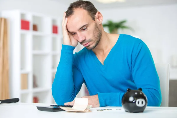 Man Calculating Budget Numbers — Foto Stock