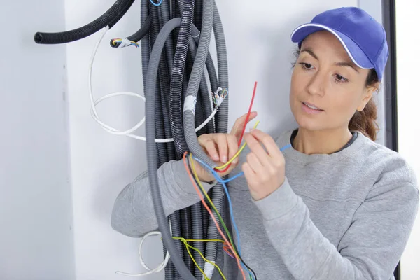 Electrician Women Work — Stockfoto
