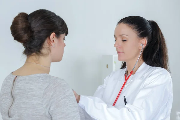 Doctor Patient Doctors Office Consulltation — Stock Photo, Image