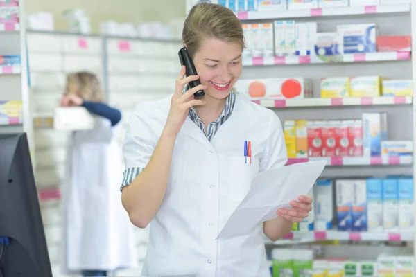 Female Pharmacist Phone Hospital Pharmacy — Stock Photo, Image