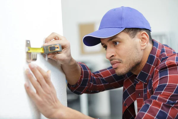 Man Installing Cassette Roller Blinds Windows — Stock Photo, Image