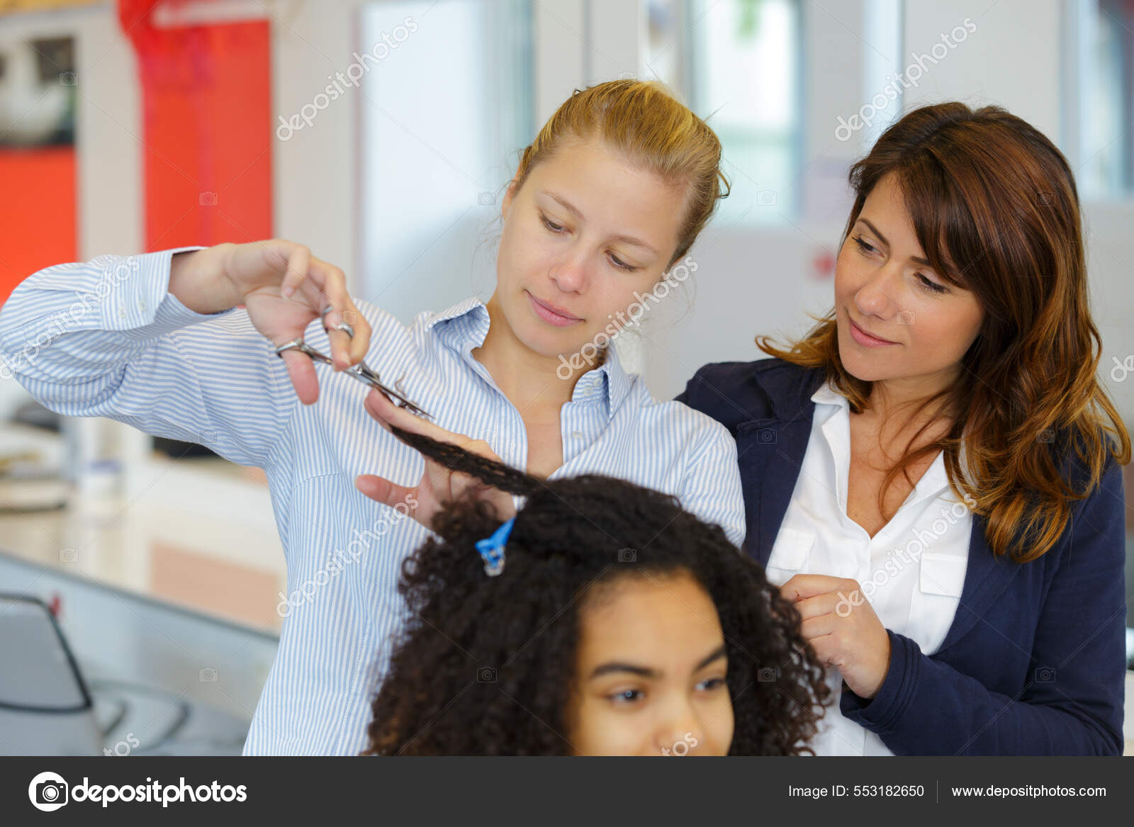Hair Salon Apprentice Concept Stock Photo by ©photography33 553182650