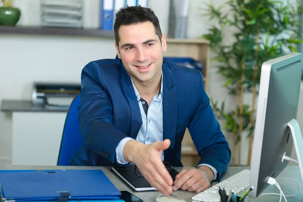 Portret Van Een Zakelijke Handdruk — Stockfoto