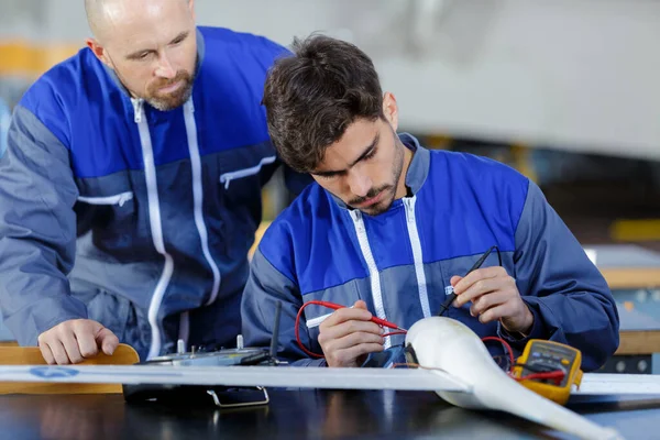 Apprentice Measuring Voltage — 스톡 사진