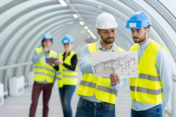 Ingenieurs Een Tunnel — Stockfoto