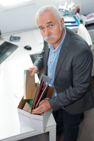 Old Male Businessman Leaving Retirement — Stok fotoğraf