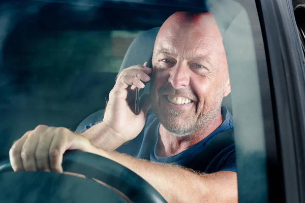 Mature Man Talking Phone Car — Stock Photo, Image