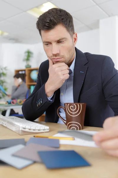 Uomo Affari Che Prende Caffè — Foto Stock