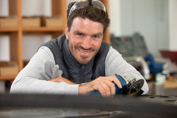 Smiling Auto Mechanic Background — Stock Photo, Image