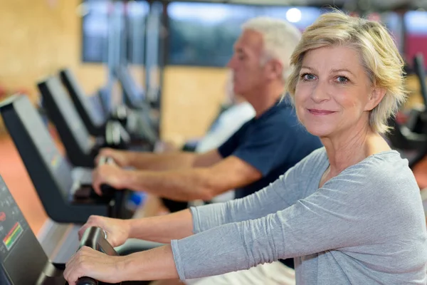 Man Woman Biking Gym — Stockfoto