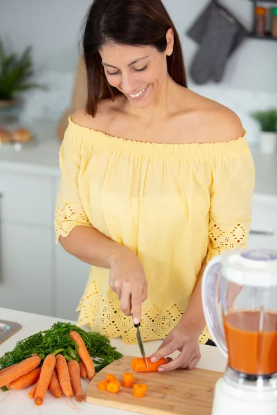 Beauty Young Positive Woman Vegetables Kitchen — Stock Fotó