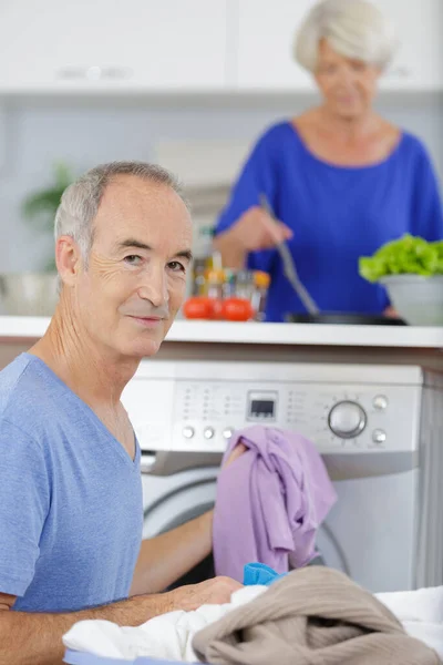 Elderly Couple Living Together — Stock Photo, Image