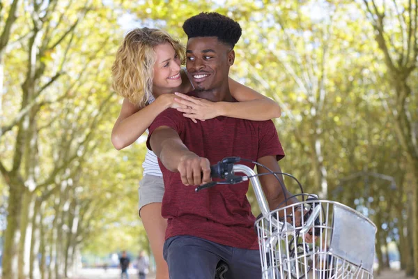 Couple Love Biking Together Nature Park — ストック写真