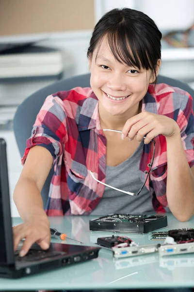 Woman Glasses Laptop Business — Foto de Stock