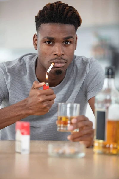 People Nicotine Addiction Bad Habits Concept — Stockfoto