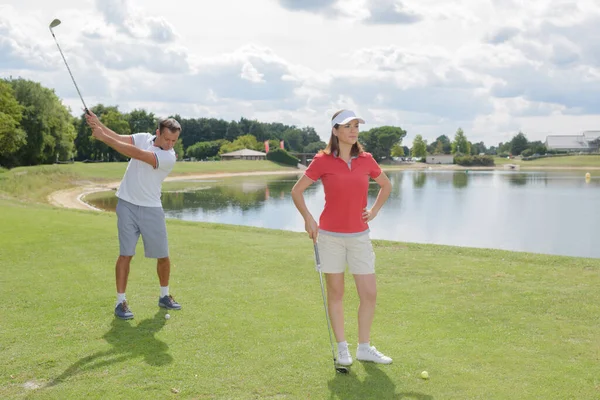 Portrait Couple Golf Course —  Fotos de Stock