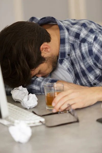 Alcohol Workplace Concept — Stock Photo, Image
