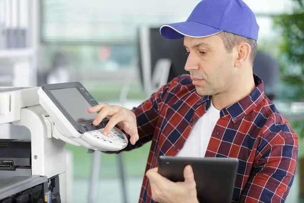 Middle Age Man Fixing Printer — Stock Photo, Image