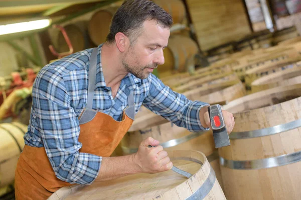 Botti Legno Botte Produzione Botte Con Martello Utensili Officina — Foto Stock