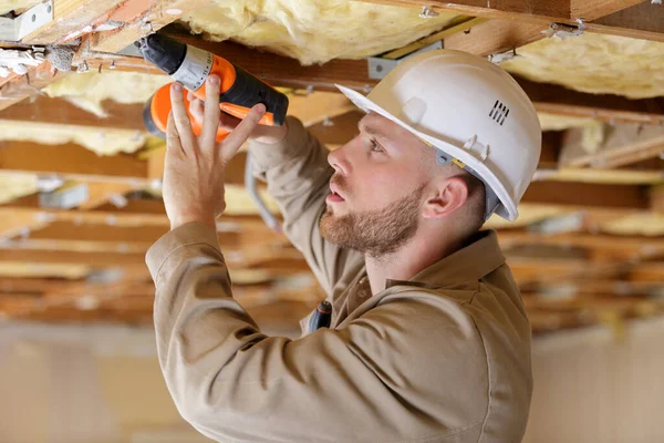 Falegname Che Suo Lavoro — Foto Stock