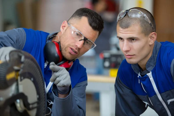 Concentrated Workers Wearing Googles Factory Machine — Stock Photo, Image