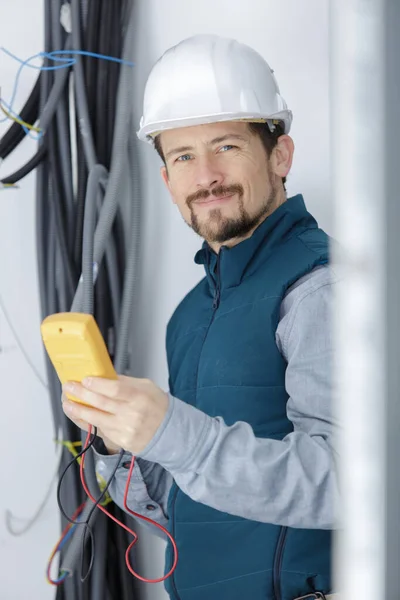 デジタルクランプメータ電気試験機 マルチメータ — ストック写真